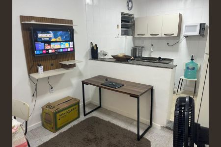 Casa para alugar com 1 quarto, 41m² em Pitangueiras, Rio de Janeiro