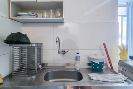 Studio  de kitnet/studio para alugar com 1 quarto, 29m² em Centro, Rio de Janeiro