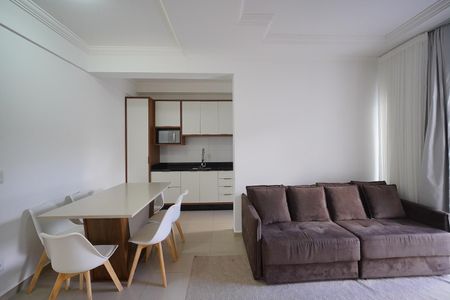 Sala de apartamento para alugar com 2 quartos, 80m² em Ingleses Norte, Florianópolis