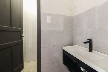 Casa à venda com 110m², 3 quartos e 1 vaga Casa à venda com 110m², 3 quartos e 1 vagaBanheiro Social