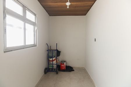 Casa à venda com 110m², 3 quartos e 1 vaga Casa à venda com 110m², 3 quartos e 1 vagaQuarto de Serviço