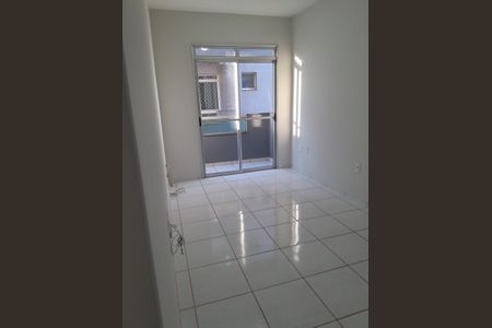Sala de apartamento para alugar com 2 quartos, 60m² em Laranjeiras, Uberlândia