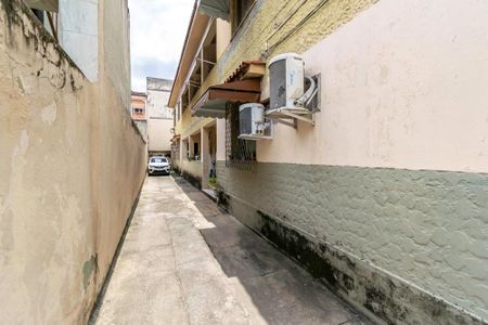 Apartamento à venda com 95m², 2 quartos e sem vagaÁrea comum de acesso