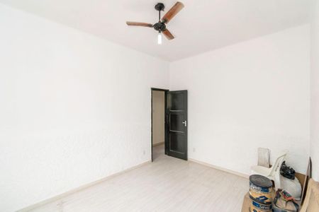 Apartamento à venda com 95m², 2 quartos e sem vagaSala