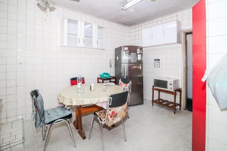 Apartamento à venda com 195m², 3 quartos e 1 vaga Apartamento à venda com 195m², 3 quartos e 1 vagaCozinha