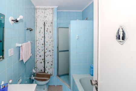 Apartamento à venda com 195m², 3 quartos e 1 vaga Apartamento à venda com 195m², 3 quartos e 1 vagaBanheiro