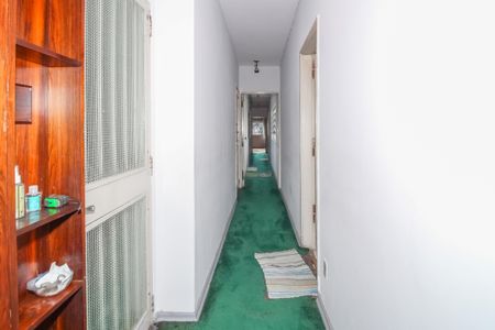 Apartamento à venda com 195m², 3 quartos e 1 vaga Apartamento à venda com 195m², 3 quartos e 1 vagaCorredor