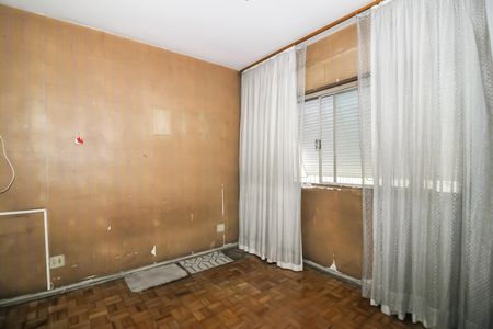 Apartamento à venda com 195m², 3 quartos e 1 vaga Apartamento à venda com 195m², 3 quartos e 1 vagaQuarto 1