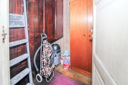 Apartamento à venda com 195m², 3 quartos e 1 vaga Apartamento à venda com 195m², 3 quartos e 1 vagaQuarto de serviço