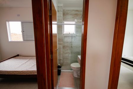 Casa de condomínio para alugar com 78m², 2 quartos e sem vaga