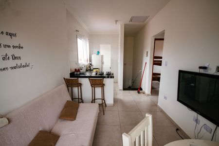 Casa de condomínio para alugar com 78m², 2 quartos e sem vaga