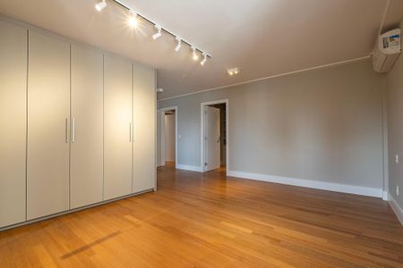 Suíte 1 de apartamento à venda com 3 quartos, 306m² em Jardim Paulista, São Paulo