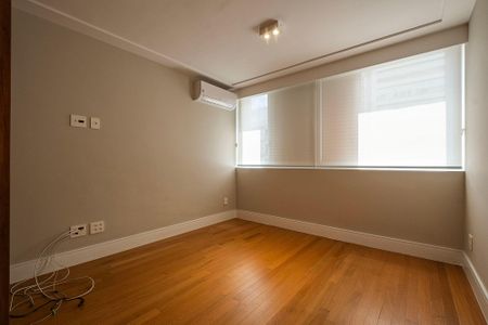 Sala de apartamento à venda com 3 quartos, 306m² em Jardim Paulista, São Paulo