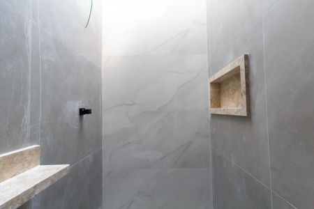 Casa à venda com 205m², 3 quartos e 2 vagas Casa à venda com 205m², 3 quartos e 2 vagasBanheiro 1