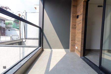 Casa à venda com 205m², 3 quartos e 2 vagas Casa à venda com 205m², 3 quartos e 2 vagasVaranda 1