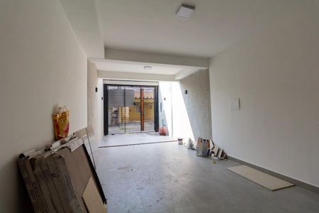Casa à venda com 205m², 3 quartos e 2 vagas Casa à venda com 205m², 3 quartos e 2 vagasGaragem