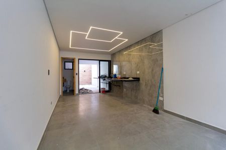 Casa à venda com 205m², 3 quartos e 2 vagas Casa à venda com 205m², 3 quartos e 2 vagasCozinha