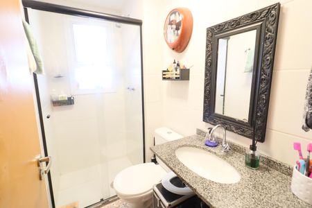 Apartamento à venda com 96m², 2 quartos e 2 vagasBanheiro 2