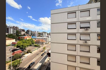 Vista da Sala de apartamento para alugar com 3 quartos, 91m² em Floresta, Porto Alegre
