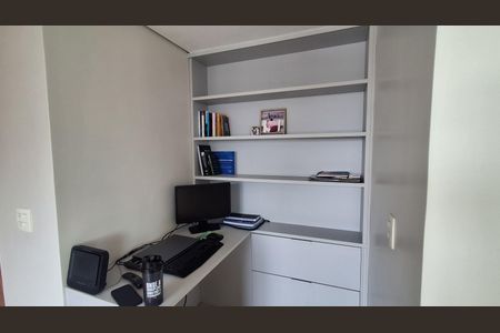 Apartamento à venda com 123m², 3 quartos e 2 vagasEscritório 