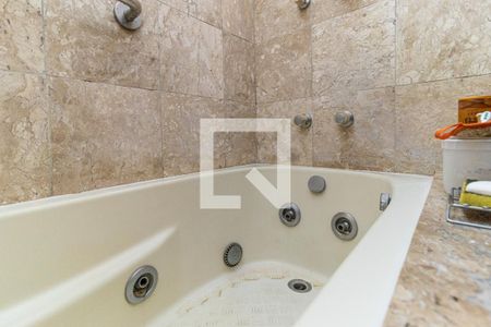 Apartamento à venda com 182m², 3 quartos e 2 vagas Apartamento à venda com 182m², 3 quartos e 2 vagasBanheiro