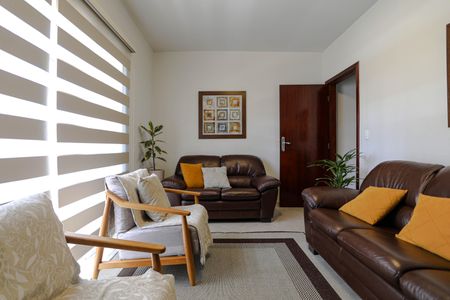 Casa para alugar com 220m², 4 quartos e 3 vagasSala