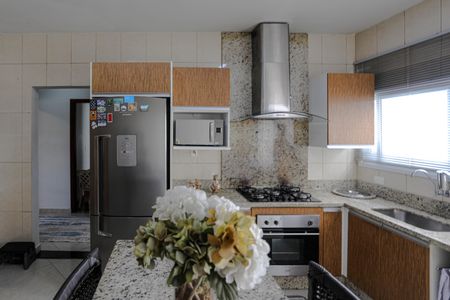 Casa para alugar com 220m², 4 quartos e 3 vagasCozinha