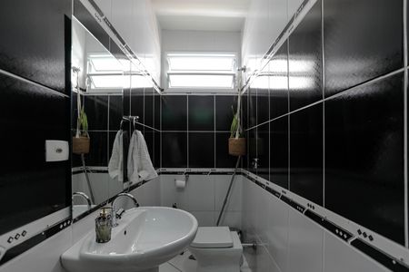 Casa para alugar com 220m², 4 quartos e 3 vagasLavabo