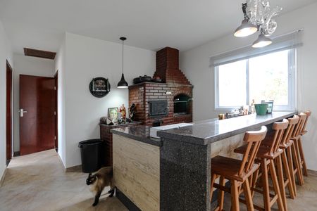 Casa para alugar com 220m², 4 quartos e 3 vagasChurrasqueira