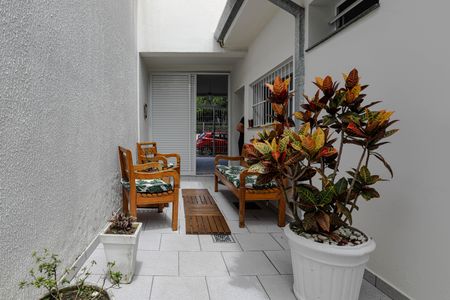 Casa para alugar com 220m², 4 quartos e 3 vagasQuintal