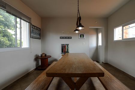 Casa para alugar com 220m², 4 quartos e 3 vagasChurrasqueira