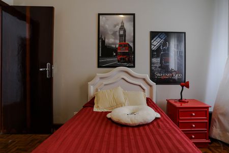 Casa para alugar com 220m², 4 quartos e 3 vagasQuarto 2