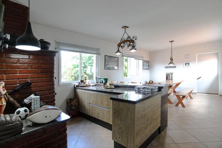 Casa para alugar com 220m², 4 quartos e 3 vagasChurrasqueira