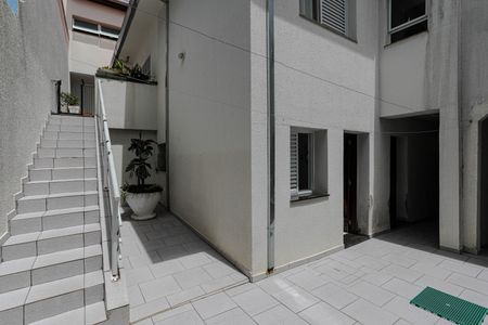 Casa para alugar com 220m², 4 quartos e 3 vagasQuintal