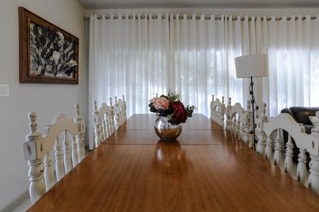 Casa para alugar com 220m², 4 quartos e 3 vagasSala