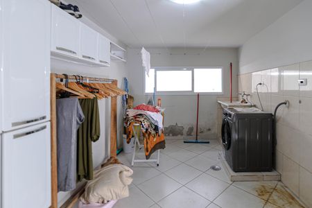 Casa para alugar com 220m², 4 quartos e 3 vagasÁrea de Serviço