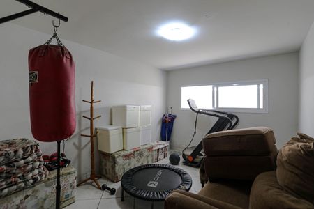 Casa para alugar com 220m², 4 quartos e 3 vagasDispensa