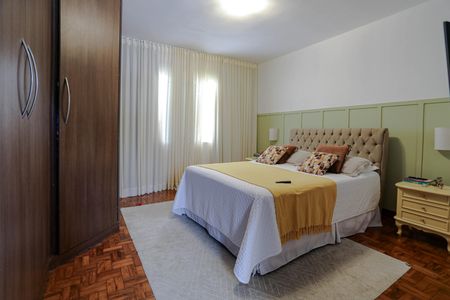 Casa para alugar com 220m², 4 quartos e 3 vagasQuarto 4