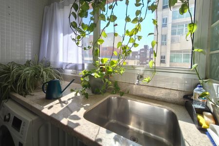 Apartamento à venda com 150m², 2 quartos e 3 vagasÁrea de Serviço