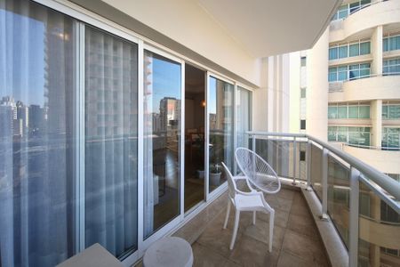 Apartamento à venda com 150m², 2 quartos e 3 vagasVaranda da Sala