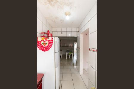 Cozinha de casa para alugar com 4 quartos, 25m² em Jardim Alzira, São Paulo