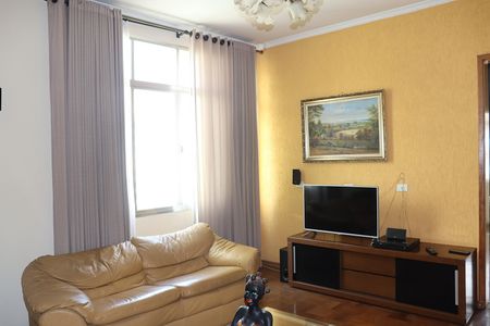 Apartamento para alugar com 82m², 2 quartos e sem vagaSala