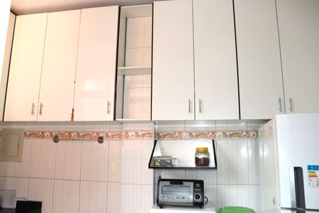 Apartamento para alugar com 82m², 2 quartos e sem vagaCozinha