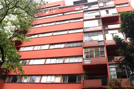 Apartamento para alugar com 82m², 2 quartos e sem vagaFachada