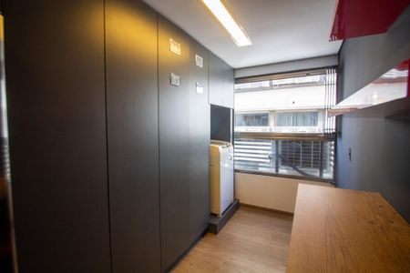 Apartamento para alugar com 70m², 2 quartos e 2 vagasÁrea de Serviço