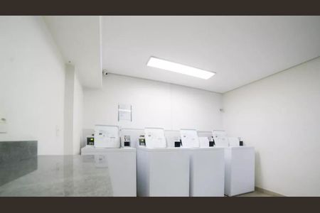 Apartamento para alugar com 70m², 2 quartos e 2 vagasÁrea comum - Lavanderia