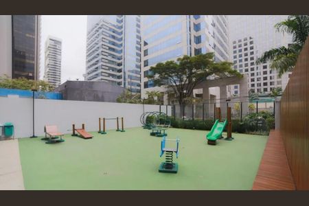 Apartamento para alugar com 70m², 2 quartos e 2 vagasÁrea comum - Playground