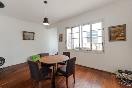 Apartamento para alugar com 163m², 4 quartos e sem vaga Apartamento para alugar com 163m², 4 quartos e sem vagaCozinha