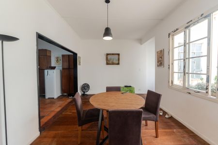 Apartamento para alugar com 163m², 4 quartos e sem vaga Apartamento para alugar com 163m², 4 quartos e sem vagaCozinha