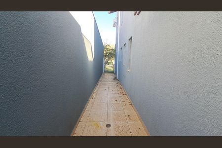 Casa de condomínio para alugar com 248m², 4 quartos e 4 vagas